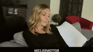 BottomSis  –  Pervy stepbro wants to fuck her hot stepsister