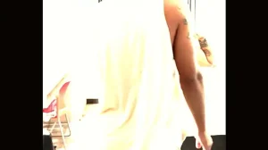 Double D tits and 49 inch ass