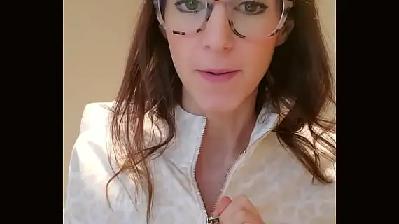 hotwife in glasses milf malinda using a vibrator at work 1733501704